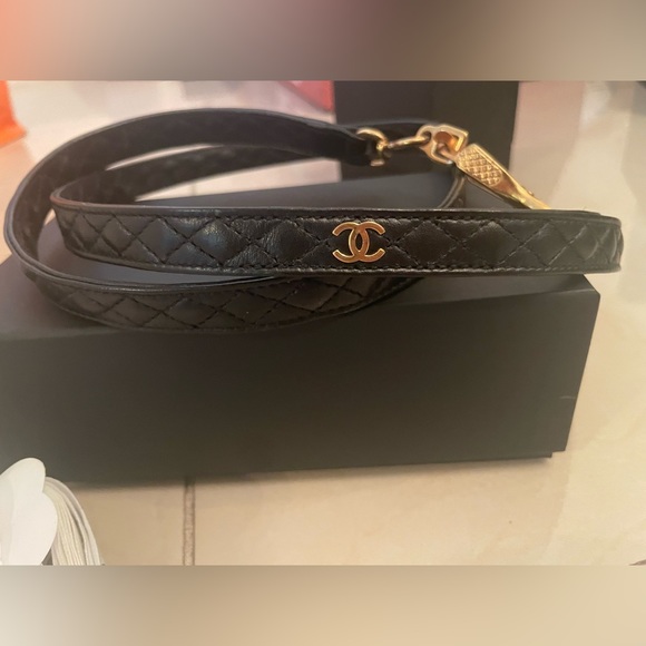 Sold Chanel Small Dog Leash - Picture 3 of 6